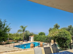 Vila, várias camas | Piscina | Piscina externa
