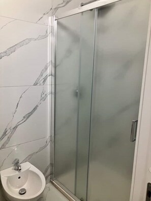 Bidet