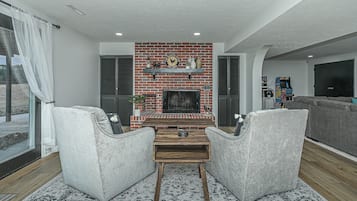 Smart TV, fireplace, video games, books