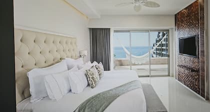 Garza Blanca Hotel Suite Condo 2 BR 3 Bathroom in Los Cabos Mexico