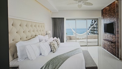 Garza Blanca Hotel  Suite Condo 2 BR 3 Bathroom in Los Cabos Mexico