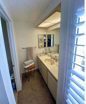 Hair dryer, towels, soap, shampoo