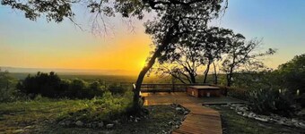 Get Outside for Spring Break-13 mi to Lost Maples SNA, 22 mi to Garner Park!