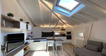 GRENIER BLANC ELEGANT AND NEW ATTIC