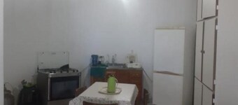 ALUGO CASA NA PRAIA GRANDE PRĂXIMO AO CENTRO DE MONGAGUĂ ACOMODA ATE 15 PESSOAS