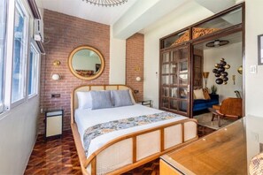 1 bedroom, WiFi - Poblacion Makati Zenlicious Boho Dreamscape Netflx (Makati)