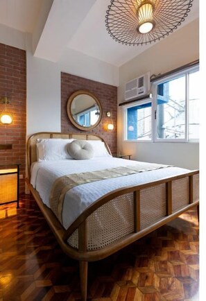 1 bedroom, WiFi - Poblacion, Makati Mid-Century Modern Zentopia SMEG (Makati)