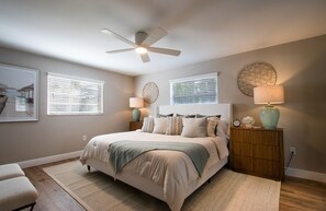 3 habitaciones, tabla de planchar con plancha, cuna de viaje y wifi 