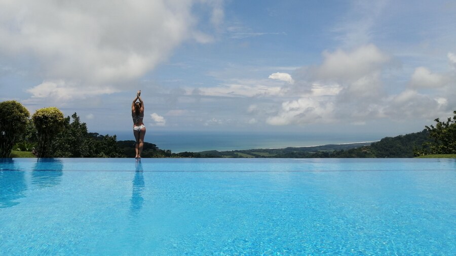 Lamangata Luxury Surf Resort