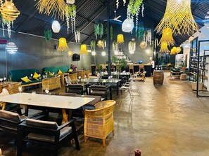 Restaurant - The Shed Venue & Boutique Hotel (Chitedze)