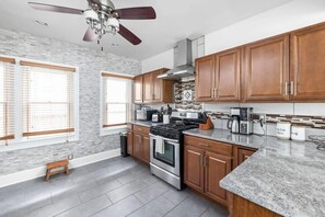 Fridge, microwave, oven, stovetop - Fire Pit, Grill, Piano | Near Broad Ripple (Indianapolis)