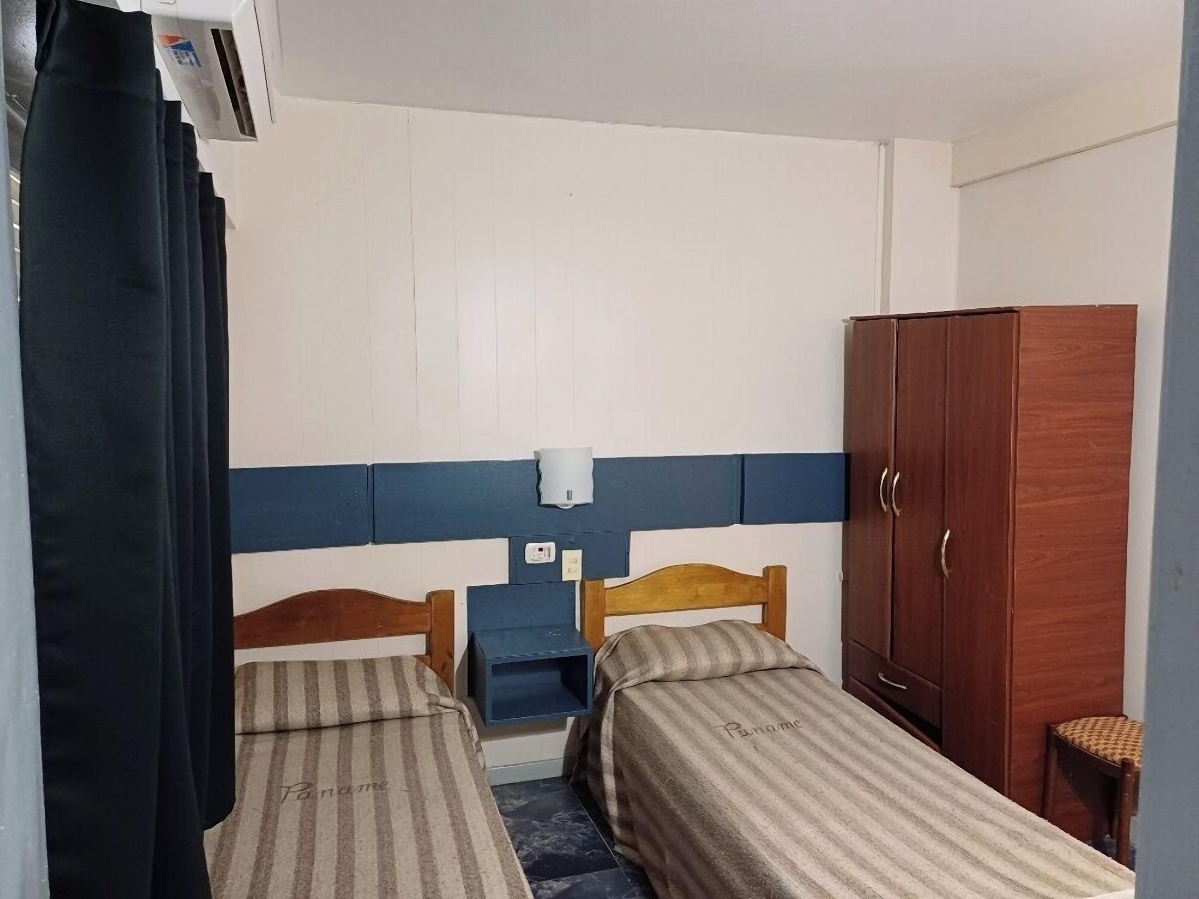 basic double room single use | 1 bedroom, bed sheets