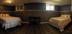 4 camere, ferro/asse da stiro, culla da viaggio, Wi-Fi gratuito