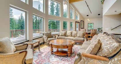 Pristine Breckenridge Home w/ Hot Tub & Mtn Views!