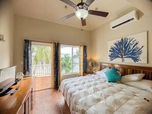 3 habitaciones, tabla de planchar con plancha, cuna de viaje y wifi 