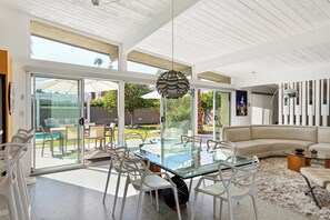 Games room - Casa Mojo (Palm Springs)