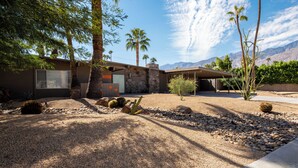 Exterior - Casa Mojo (Palm Springs)