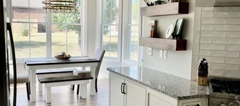 Remodeled cozy home with a beautiful view!