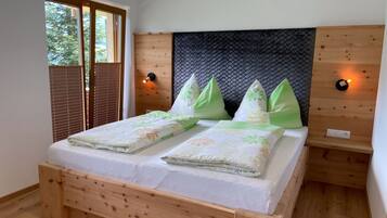 7 Schlafzimmer, kostenloses WLAN, Bettwäsche