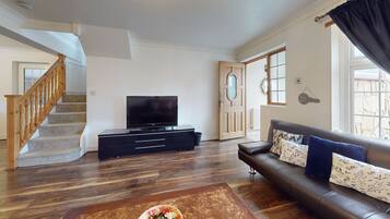 House | Living area | TV