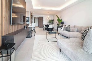 Smart TV, offices - Penthouse with sea views in San Pedro de Alcántara by Costarentals - Ref M34 (San Pedro Alcántara)