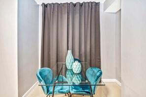 Basic-Apartment, 1 Queen-Bett und Schlafsofa | Innenbereich
