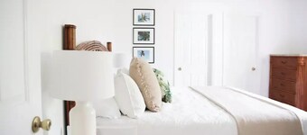 Sebastian Sunshine Retreat Coastal Oasis on Fl
