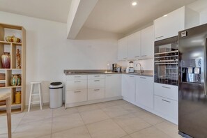 Microwave, dishwasher, toaster