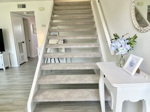 Interior - Walk to Beach - Updated Amelia Island Townhome Near Fort Clinch and Downtown (Fernandina Beach)