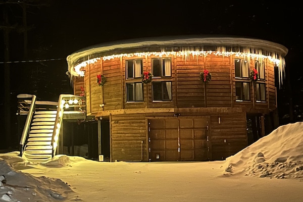 Starlit Retreat