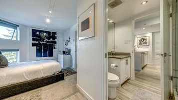 1 habitación, tabla de planchar con plancha, wifi gratis y ropa de cama