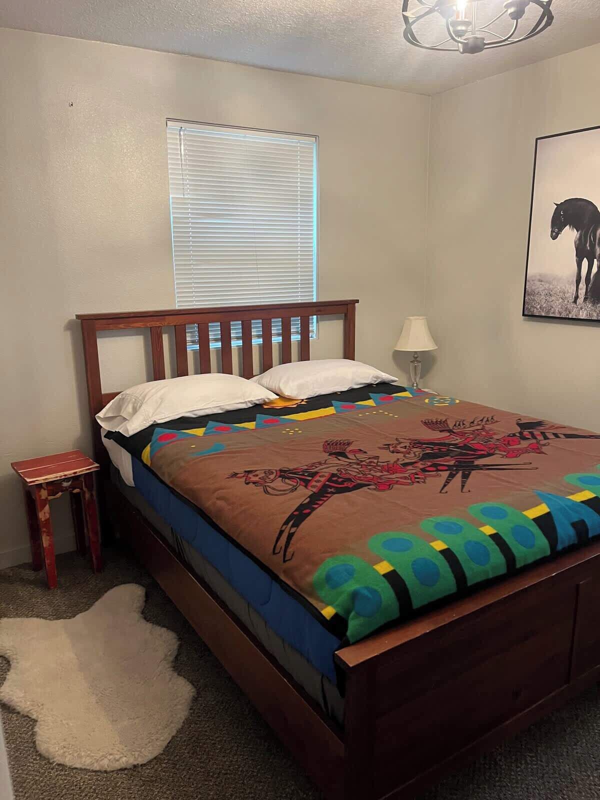 2 chambres, fer et planche à repasser, Wi-Fi gratuit, draps fournis