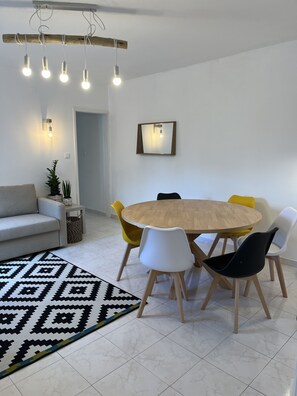 Dining - Apartment for rent! - balcony with sea view -  Sao Pedro de Moel Beach (Marinha Grande)
