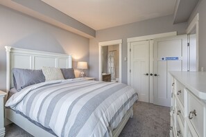 4 bedrooms, free WiFi, bed sheets