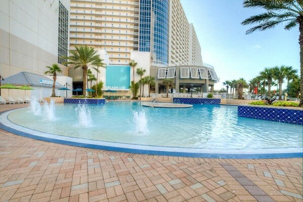 Pool - BEAUTIFUL GULF VIEW CONDO w/5 POOLS, HOT TUB & EASY BEACH ACCESS w/2 BDR 2 BATH (Panama City Beach)