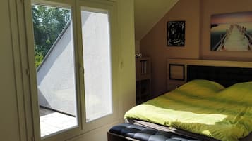 5 chambres, fer et planche Ă repasser, Wi-Fi, draps fournis