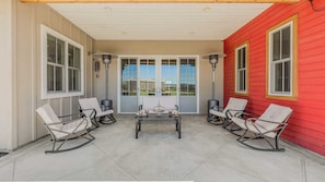 單棟房屋 (5 Bedrooms) | 內部