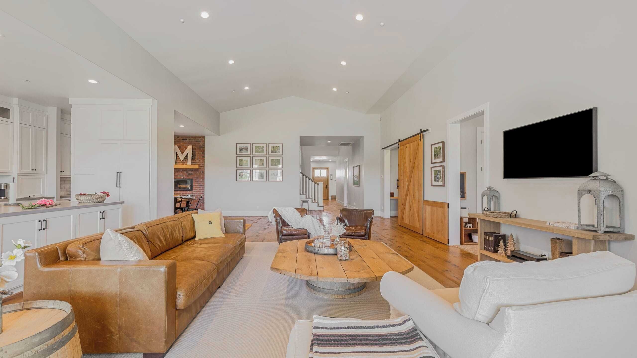 Rumah (5 Bedrooms) | Interior