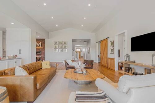 Maison (5 Bedrooms) | Intérieur