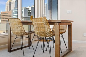 Apartment - Modern Calgary Apartments (Calgary)