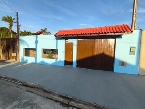 Exterior - Casa 1km da Praia Vila Tupy, Itanhaém, Parque dos Pássaros (Tupy Itanhaém)