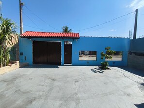 Property grounds - Casa 1km da Praia Vila Tupy, Itanhaém, Parque dos Pássaros (Tupy Itanhaém)