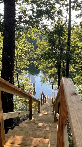 Family Friendly  Serene Lakefront Retreat w/Private Boat Dock     