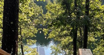 Family Friendly Serene Lakefront Retreat w/Private Boat Dock