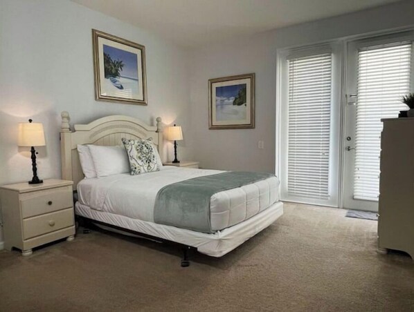 3 bedrooms, in-room safe, desk, iron/ironing board