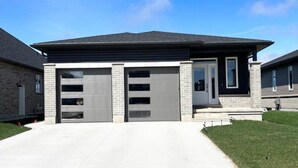 14 bedrooms - Port Elgin. New Houses Near Huron Lake (Saugeen Shores)