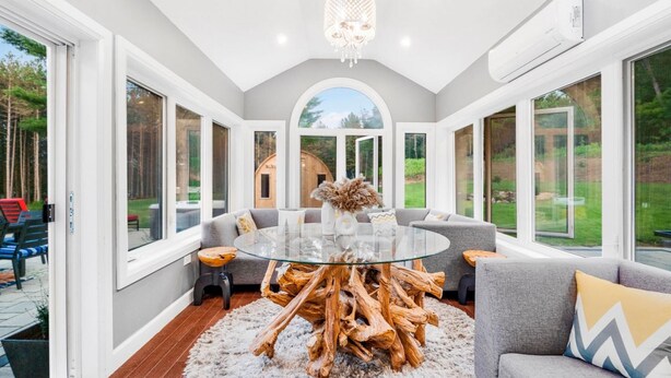 Room - Georgina. New 4 Bedroom House Near Lake Simcoe (Georgina)
