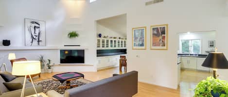 TV, offices