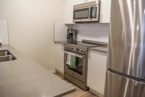 1 bedroom - Calgary. New 1 BR Apartments in Cranston (Calgary)