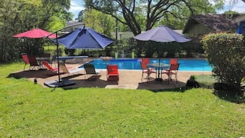 Piscine extérieure